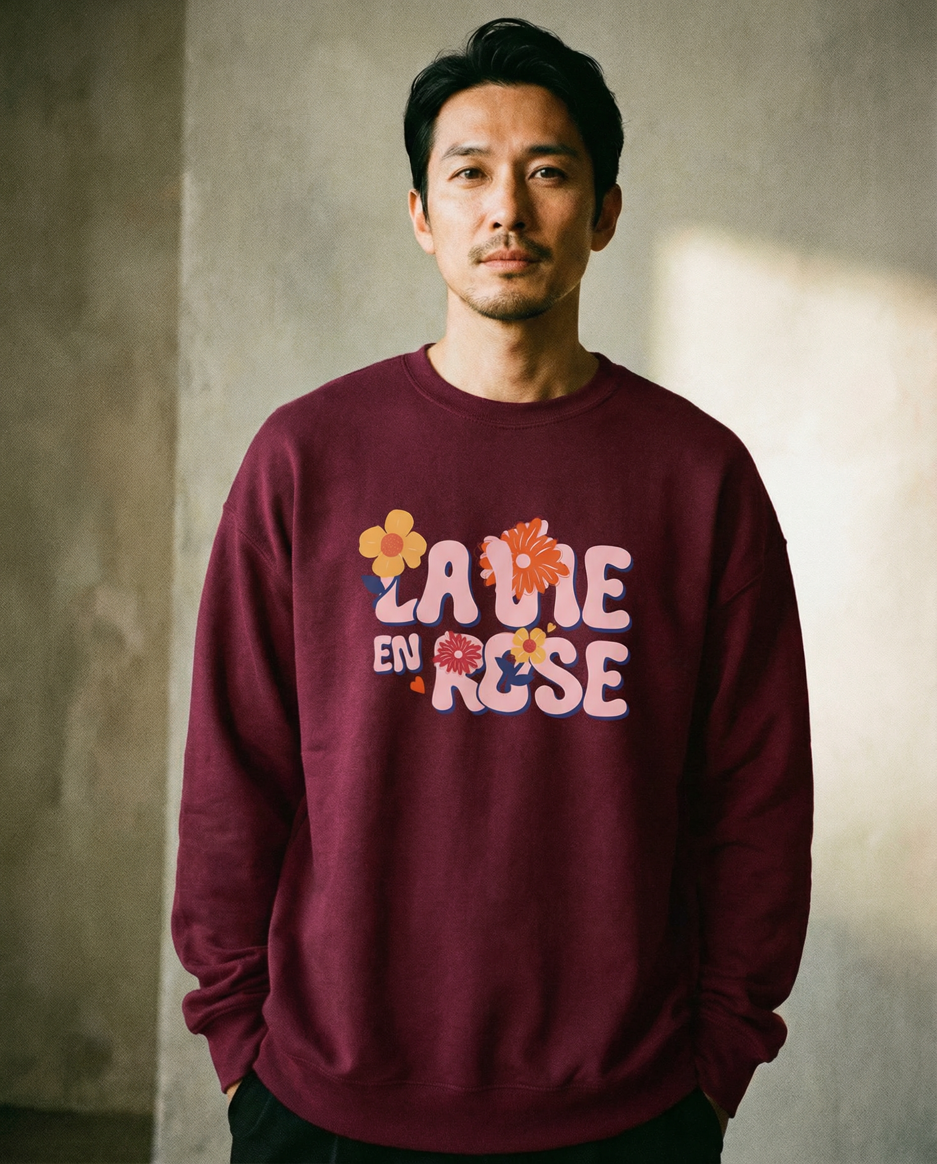 SIGNATURE "4 FLOWERS" – La Vie en Rose / クルーネック・スウェット (Unisex)