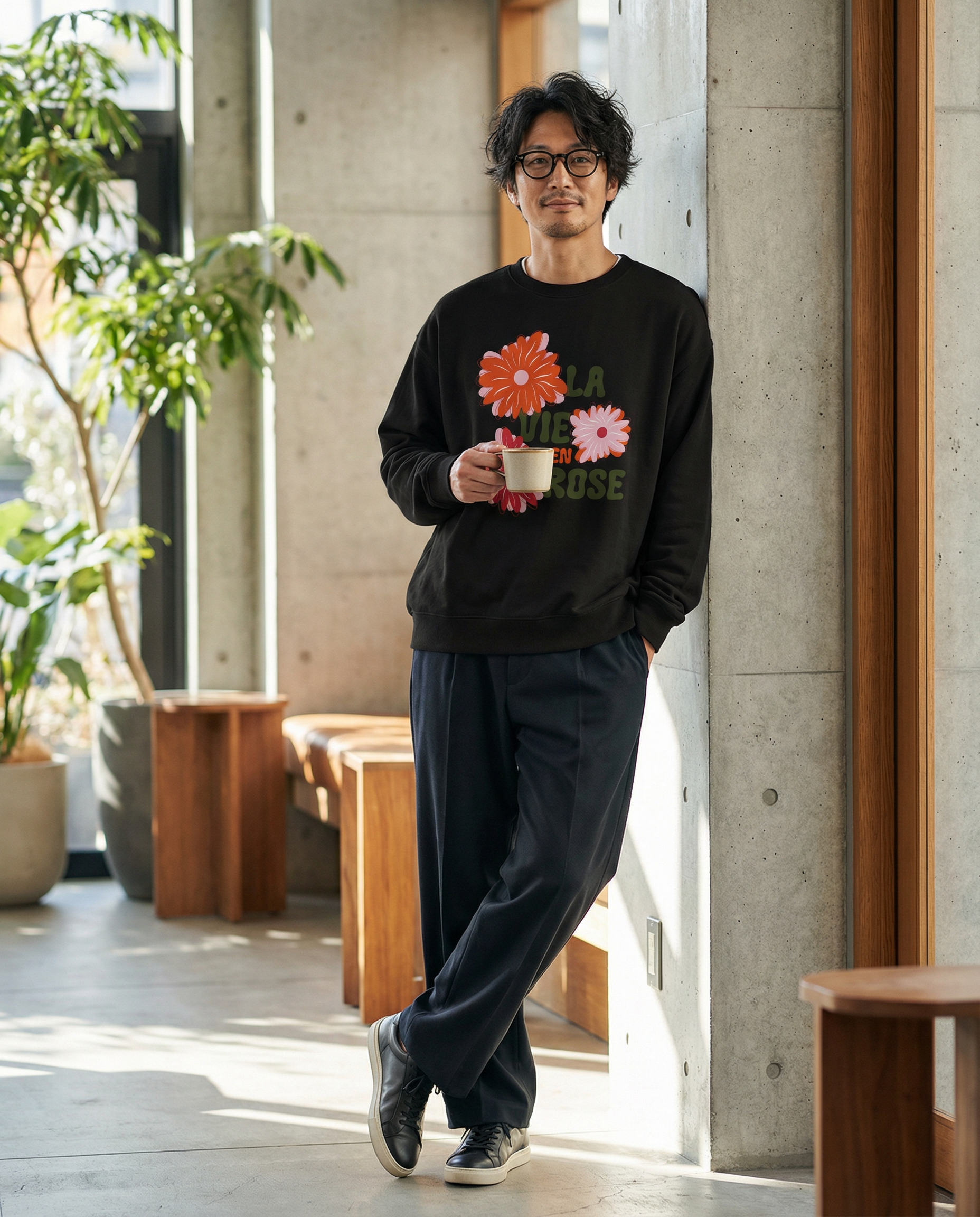 【極少生産・ユニセックス】「La Vie en Rose」3フラワー・プレミアムスウェット