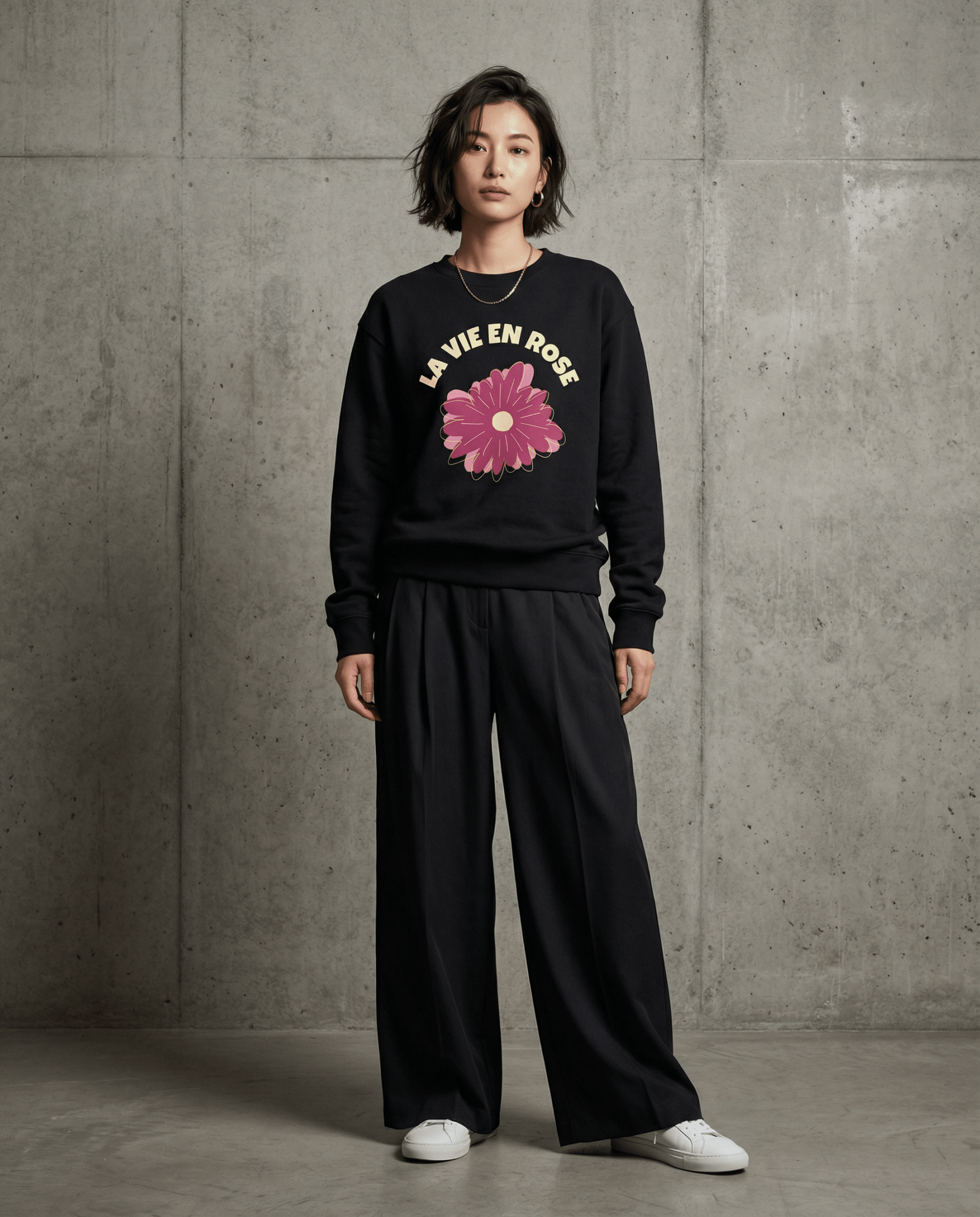 「LA VIE EN ROSE」フラワー クルーネックスウェット